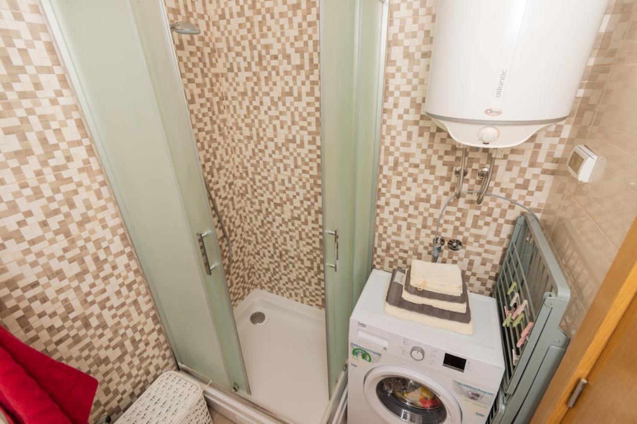 Lux City Apartment With Parking Ποντγορίτσα Εξωτερικό φωτογραφία